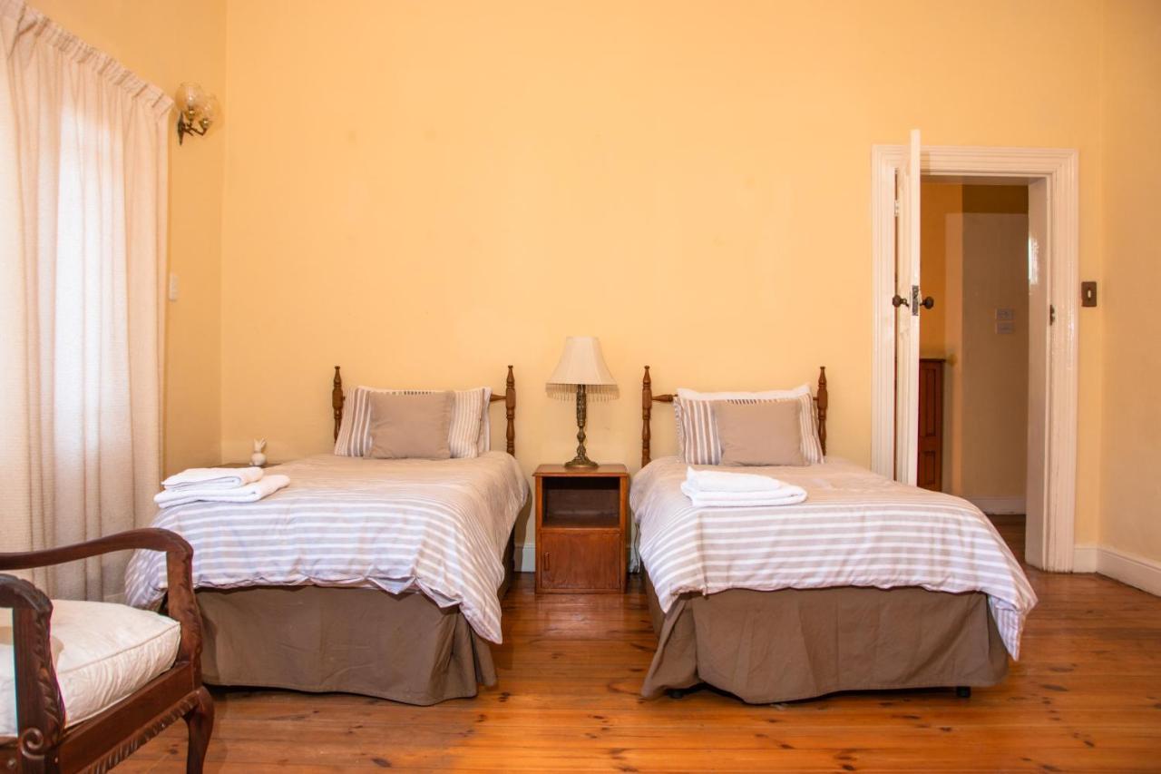 Jennis Place Graaff-Reinet 外观 照片