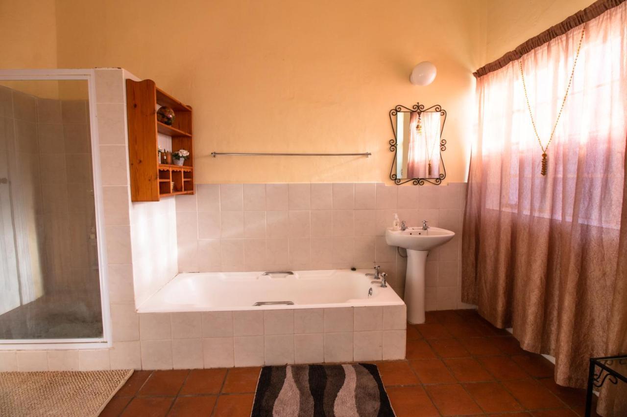 Jennis Place Graaff-Reinet 外观 照片