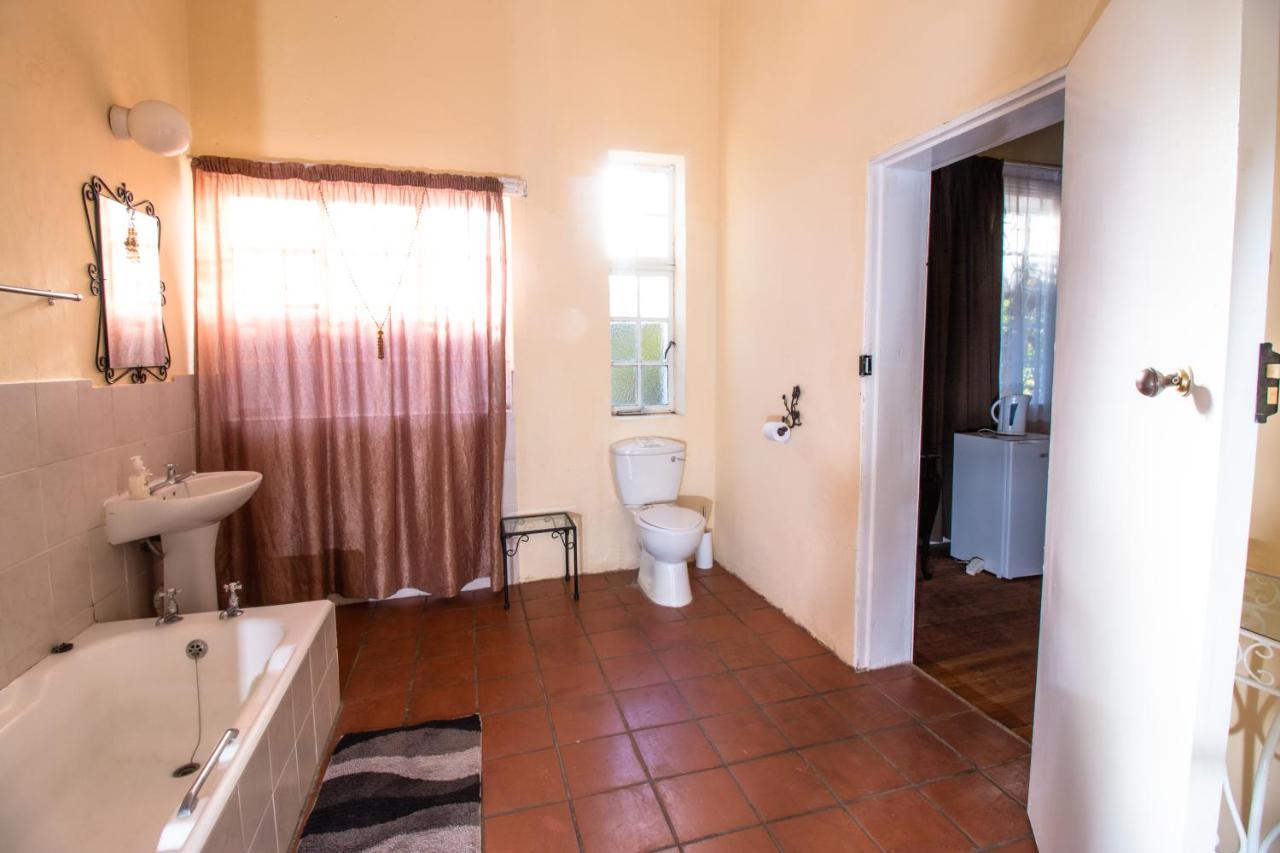 Jennis Place Graaff-Reinet 外观 照片